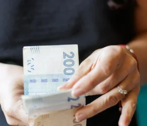Best Place to Buy Moroccan Dirham